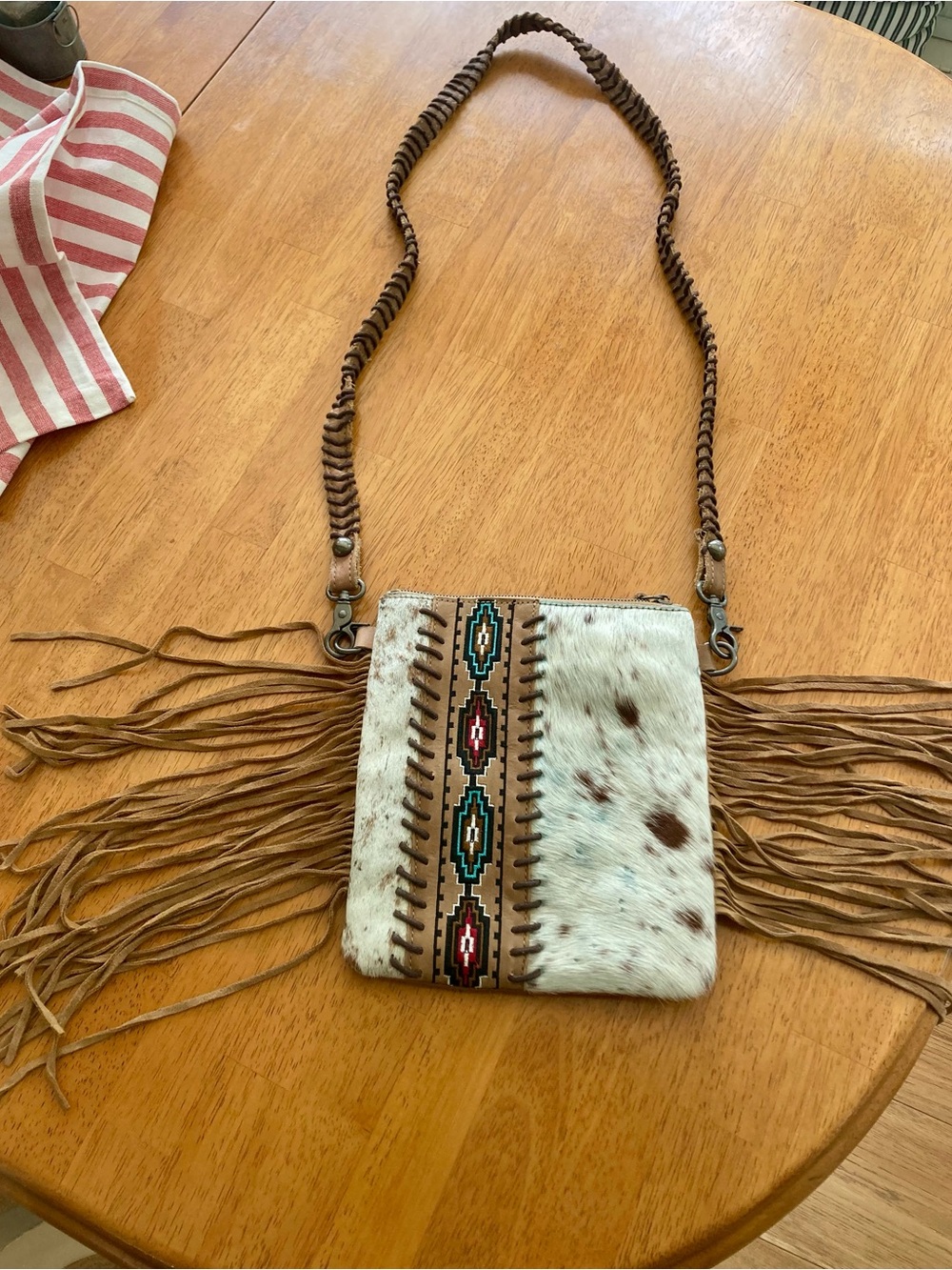 Fringe Crossbody Bag with Cowhide and Aztec Trim - Brown/White